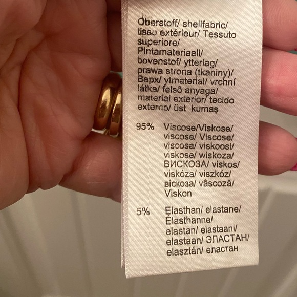 NWOT VENUS SIZE MEDIUM TEAL BLUE T-SHIRT WITH BLACK LACE SHORT SLEEVE DETAIL - Picture 10 of 11